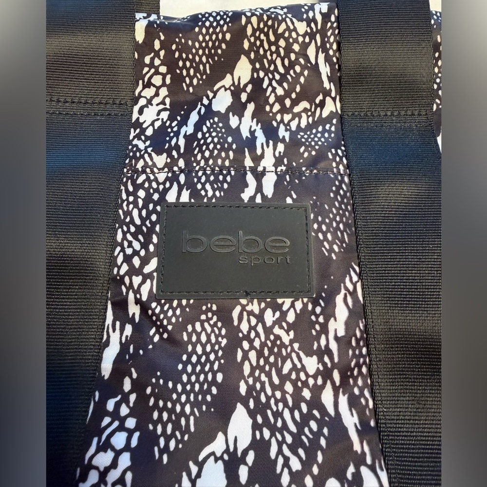 Bebe Sport Becca travel bag - Picture 2 of 9